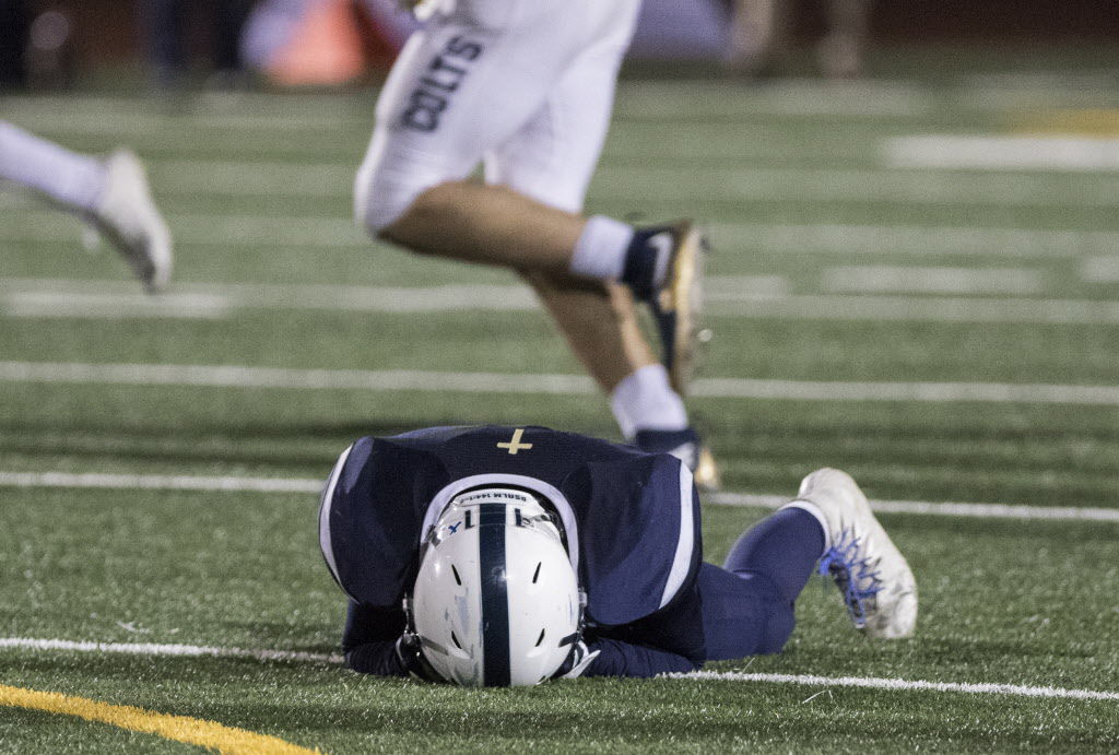 Class 3A state championship: Queen Creek Casteel 35, Pusch Ridge Christian 28